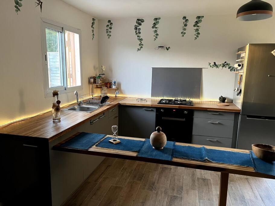 Jolie Petite Maison A La Campagne Льо Мул Екстериор снимка